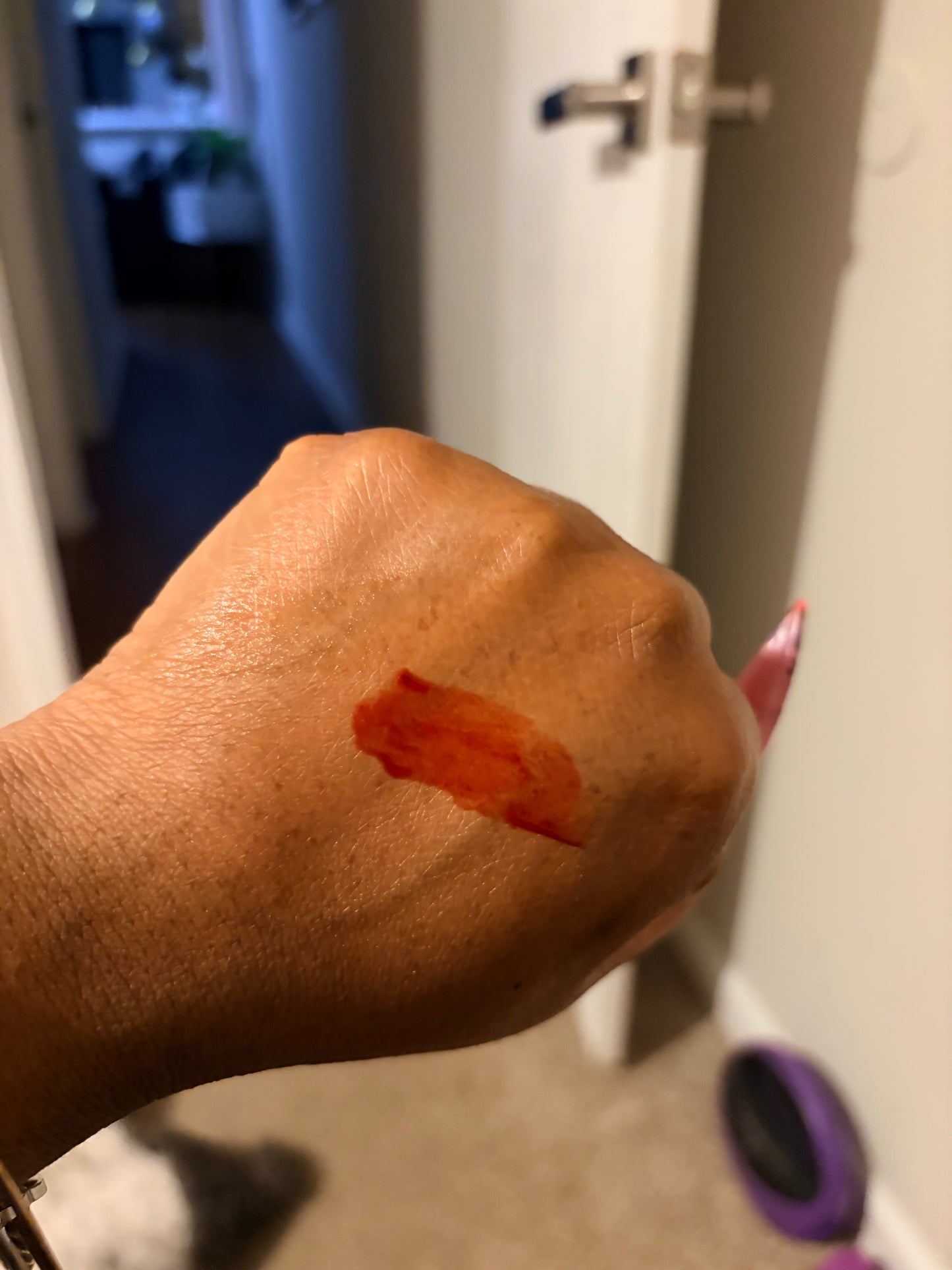 Crimson Lip Glaze 8 ml wand tube