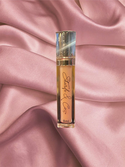 Mood Lip Glaze 8 ml Wand Tube.