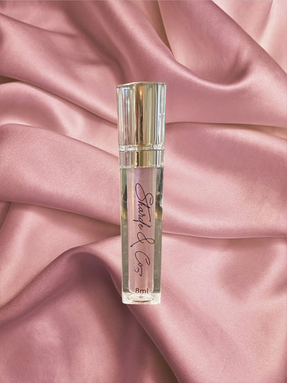 Pink Shimmer Lip Glaze 8 ml Wand Tube.