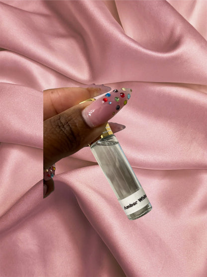 Amber White 10 ml Fragrance roll on Oil