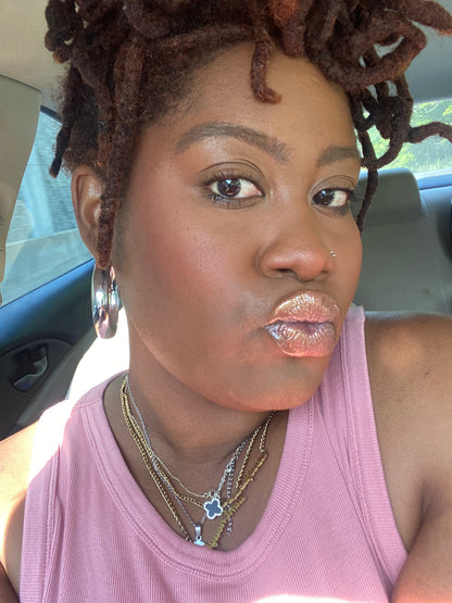 Georgia Peach 8 ml Lip Glaze Wand Tube.