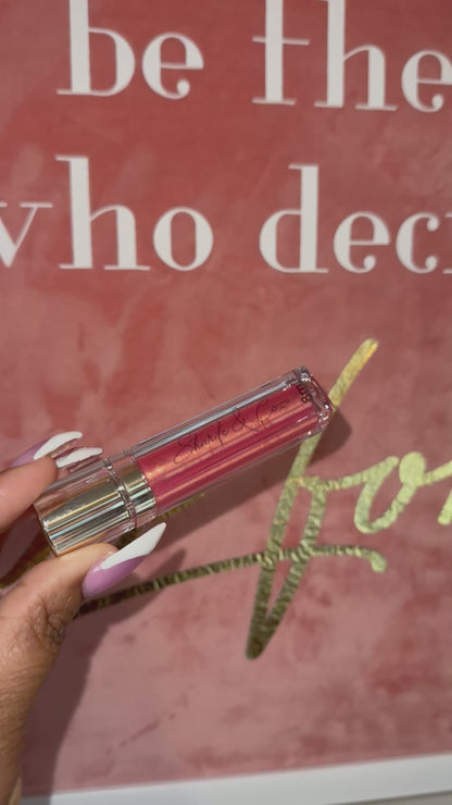 Georgia Peach 8 ml Lip Glaze Wand Tube.